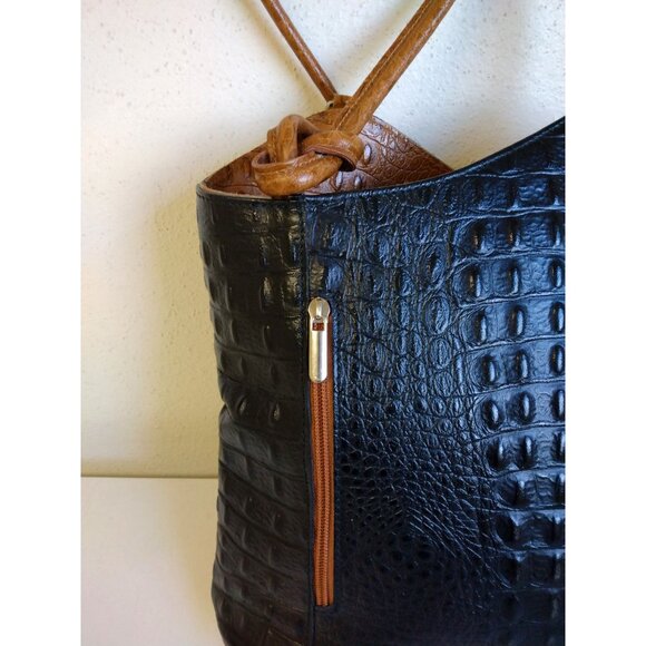 Vera Pelle Convertible Croc Embossed Leather Backpack Bag Purse in Black and Tan main image 7